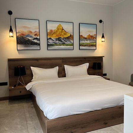 Botanic Boutique Hotel Bişkek Dış mekan fotoğraf